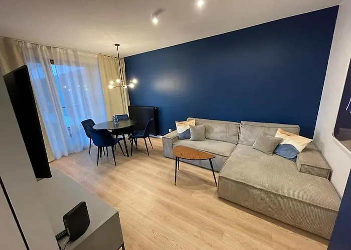 Wola Tower Apartament *