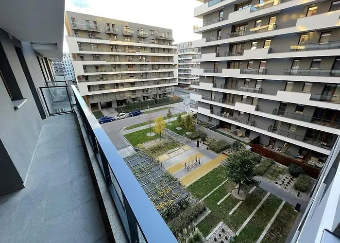 Wola Tower Apartament *